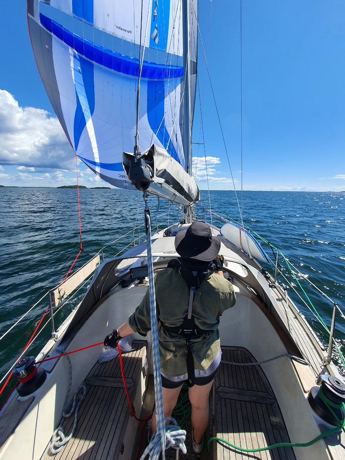 Parasailoring